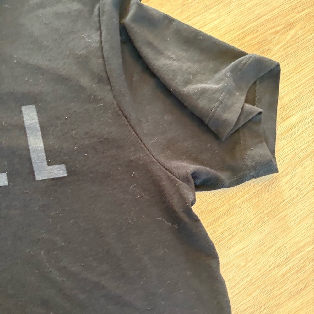 ** NOBULL Women’s Cropped Short Sleeve T-shirt , Black and Gray, Size Small - Picture 3 of 5